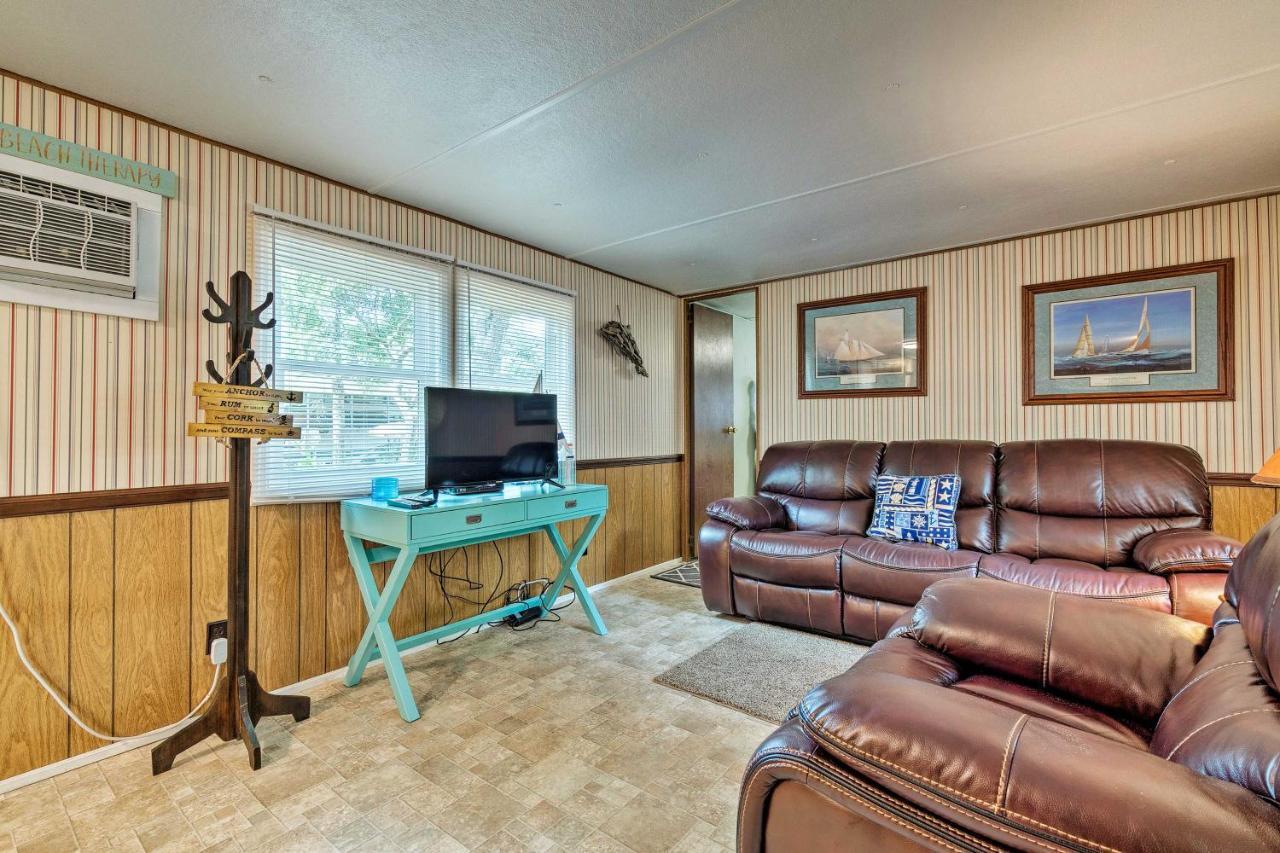 Cabin With Fire Pit, Walk To Steinhatchee River! ภายนอก รูปภาพ
